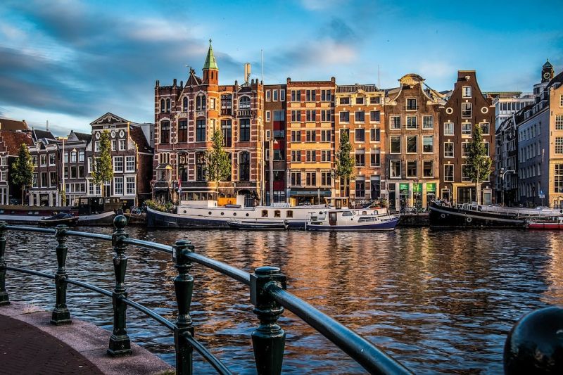 Eden Studios and Apartments - Amsterdam - Nederland