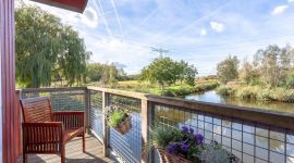Hajé Water lodge and hotel ark de Aalscholver - Lelystad - Netherlands